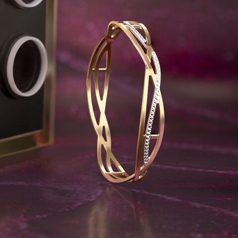 Retro Wave Gold Bangle