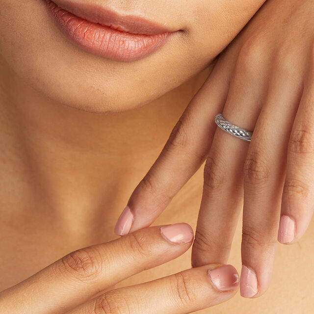 Sleek Braided Silver Finger Ring,,hi-res image number null