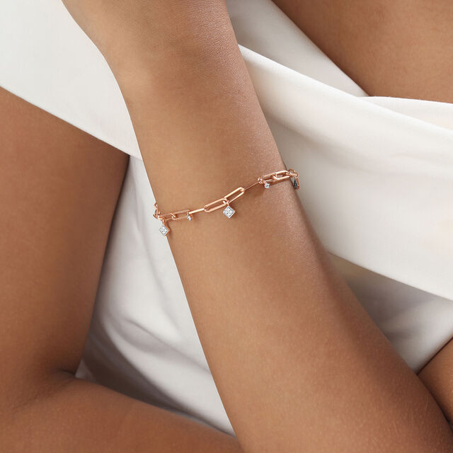 Chic Glimmer Diamond Bracelet,,hi-res image number null