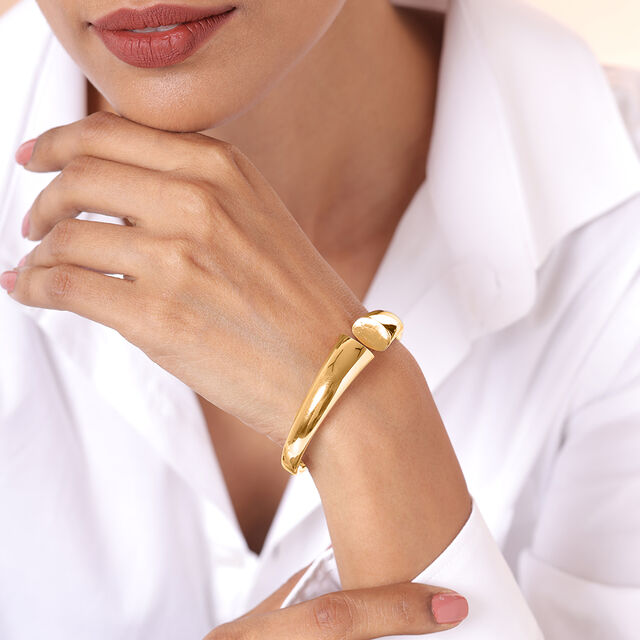 Contemporary Chic 18KT Gold Bangle,,hi-res image number null