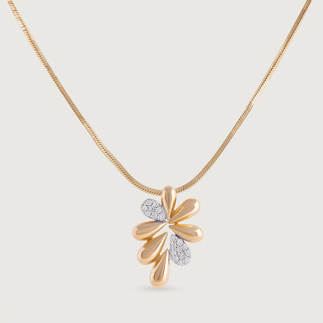 Petal Perfection Gold & Diamond Pendant,,hi-res image number null