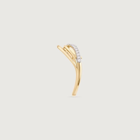 Fluid Poise Diamond Ring