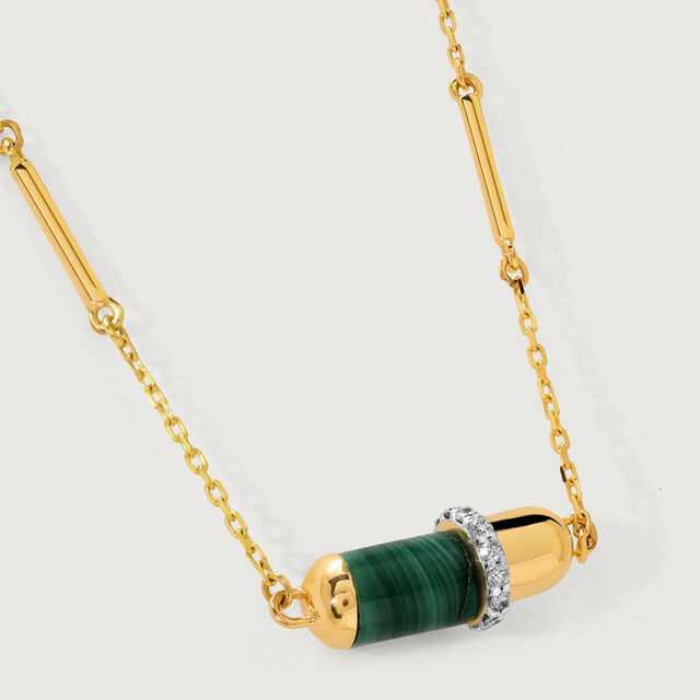 Luxe Illusions 14KT Diamond Pendant with chain,,hi-res image number null