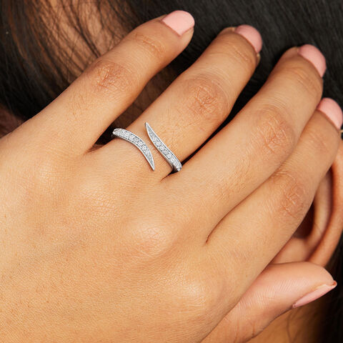 Sleek Twist Silver Ring