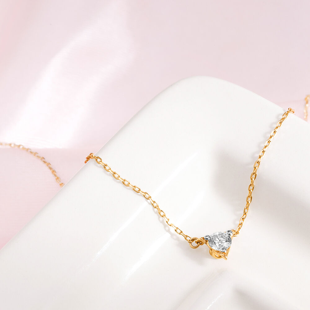 Tanishq gold clearance chain with pendant