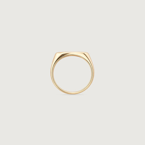 Sculpted Distinct Tsavorite Gold Ring
