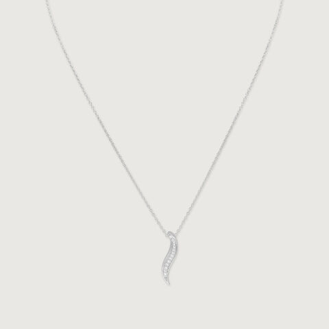 Delicate Leaf Drop Silver Necklace