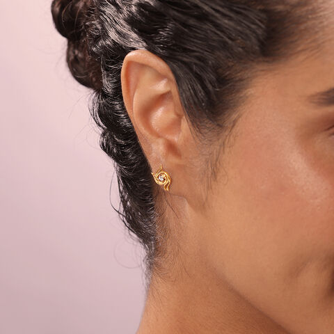 Petal Radiance 14 Kt Gold & Diamond Stud Earrings