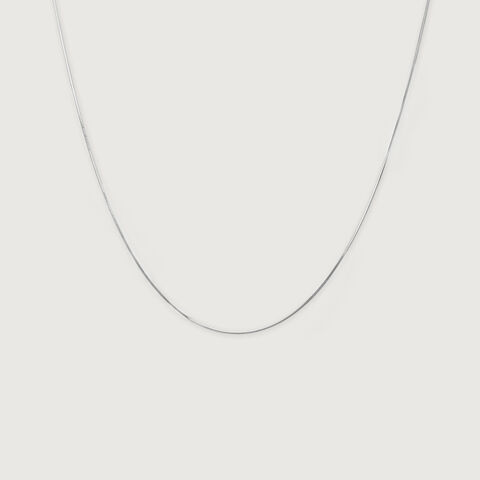 Sleek Serpentine Silver Chain