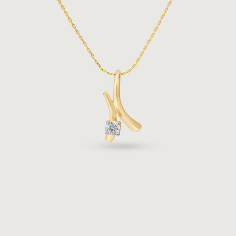 Petite Flair Diamond Pendant