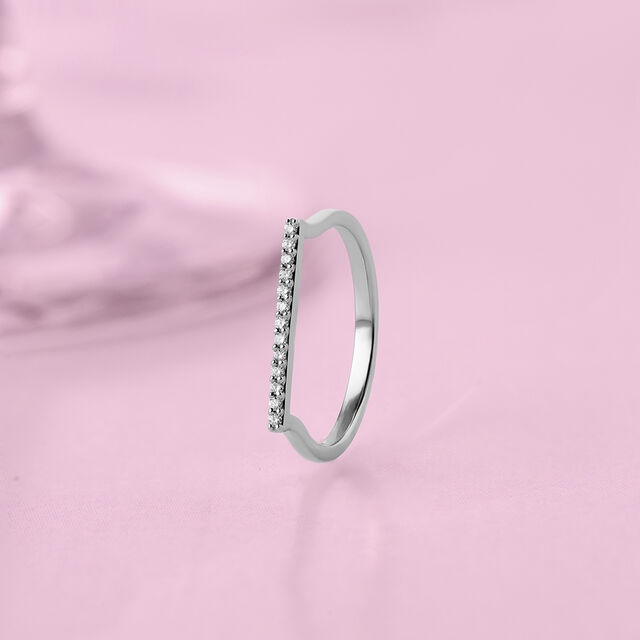 Sparkling Sleek Gold & Diamond Finger Ring,,hi-res image number null
