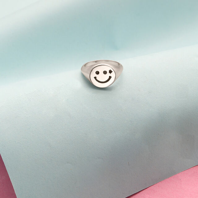 Starlit Wink Silver Ring,,hi-res image number null