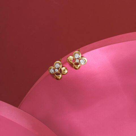 Bloom Charm Diamond Stud Earrings