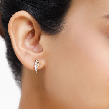 14KT Yellow Gold Duo Triangle Bling Diamond Stud Earring