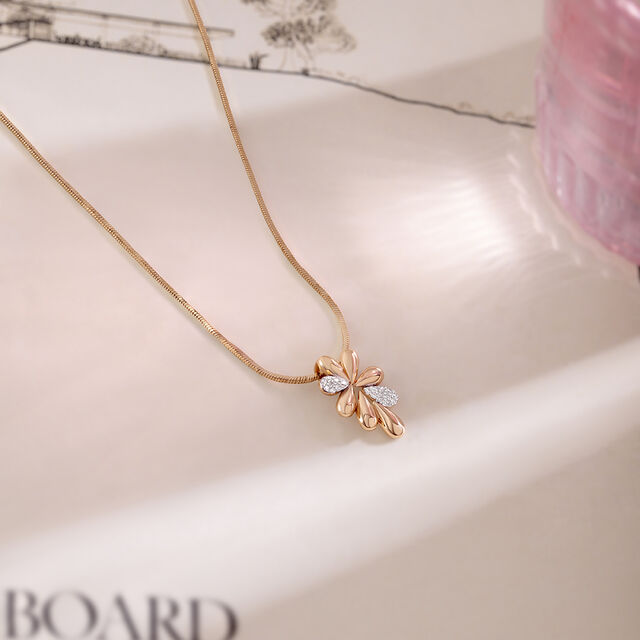 Petal Perfection Gold & Diamond Pendant,,hi-res image number null