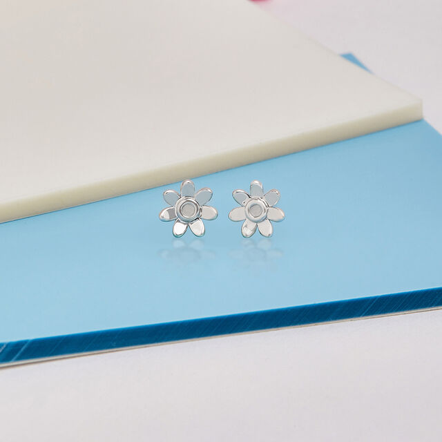 Shimmering Flower Silver Earrings,,hi-res image number null