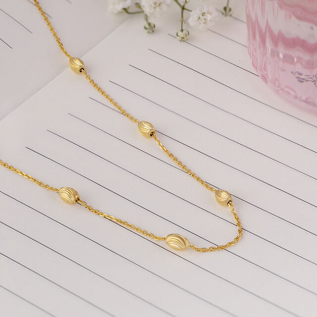 Timeless Elegance Gold Chain,,hi-res image number null