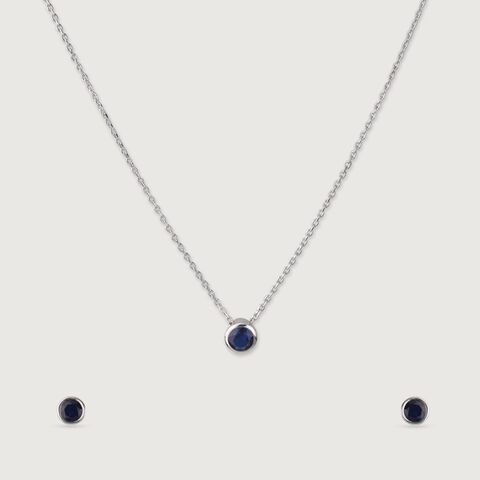 Pretty Minimal Silver Earrings and Necklace Set