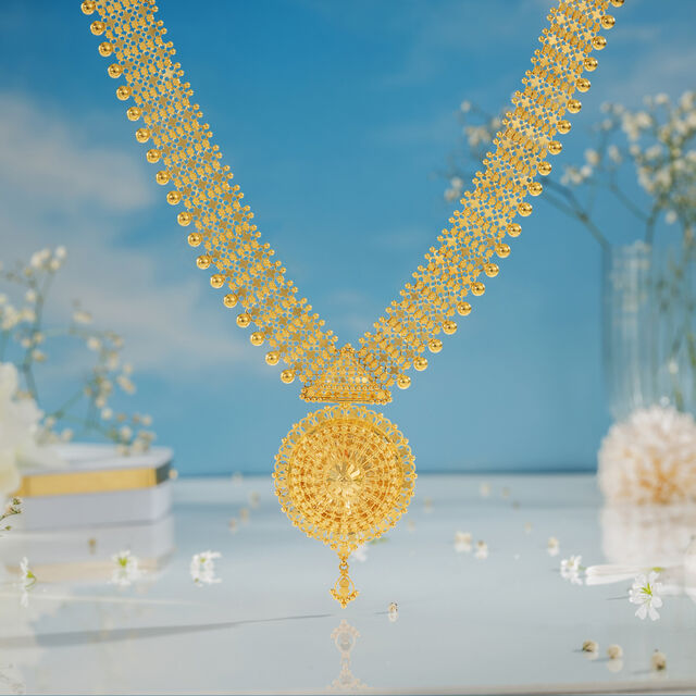 Dazzling Gold Gujarati Chandan Haram