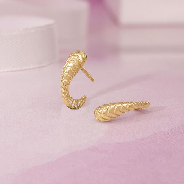 Chevron Trend Gold Stud Earrings,,hi-res image number null