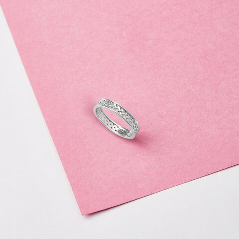 Sleek Geometric Silver Finger Ring