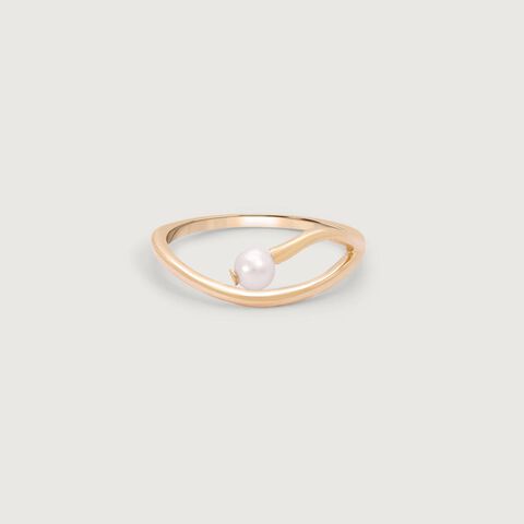 Aura Loop Pearl Ring