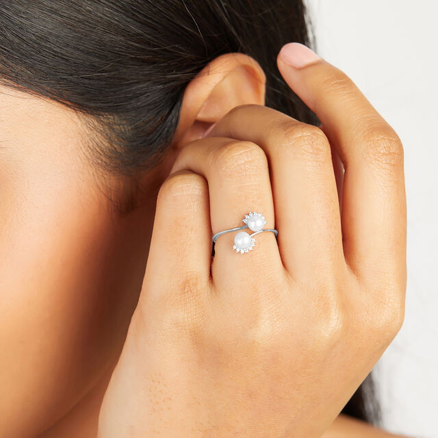 Graceful Pearl Silver Ring,,hi-res image number null