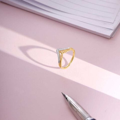 Gleam Play Diamond Ring