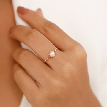 Pearl Adorned 18KT Diamond Finger Ring