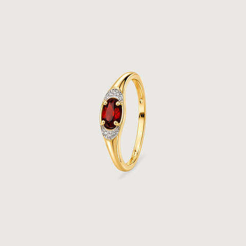 Radiant Garnet Diamond Ring