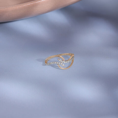 Sassy Swirl Diamond Ring