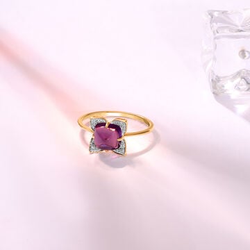 Aurora's Embrace 14KT Amethyst  & Diamond  Finger Ring