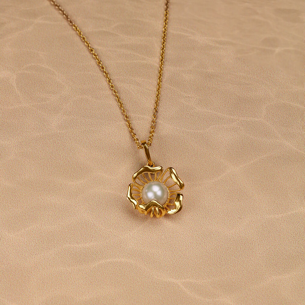 Buy Floral Whispers 14 Kt Gold Pearl Pendant Online Mia by Tanishq
