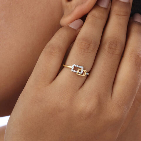 Link and Lit Diamond Ring