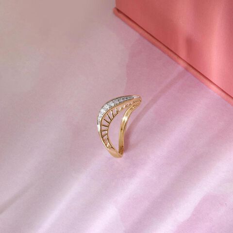 Timeless Twist Diamond Ring