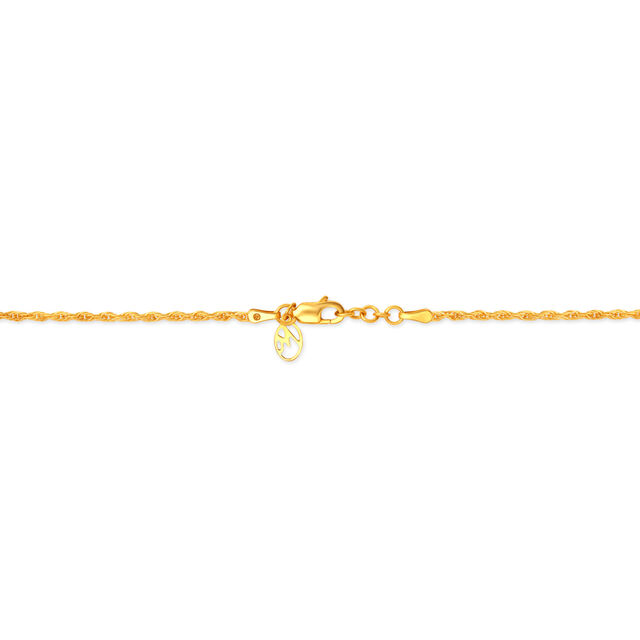 18KT Yellow Artistic Gold Chain With A Delicate Link Pattern,,hi-res view 2
