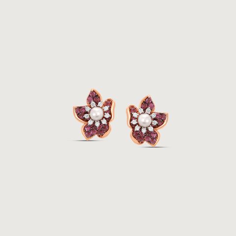 Blossom Aura Diamond Stud Earrings