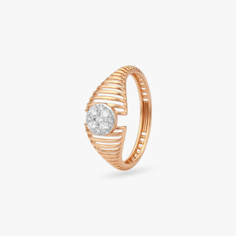 Sleek Radiance Diamond Ring