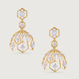 Lippan Grandeur Gold & Diamond Jhumka,,hi-res view 3