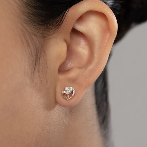 Heartfelt Radiance 14 kt gold & Diamond Stud Earrings