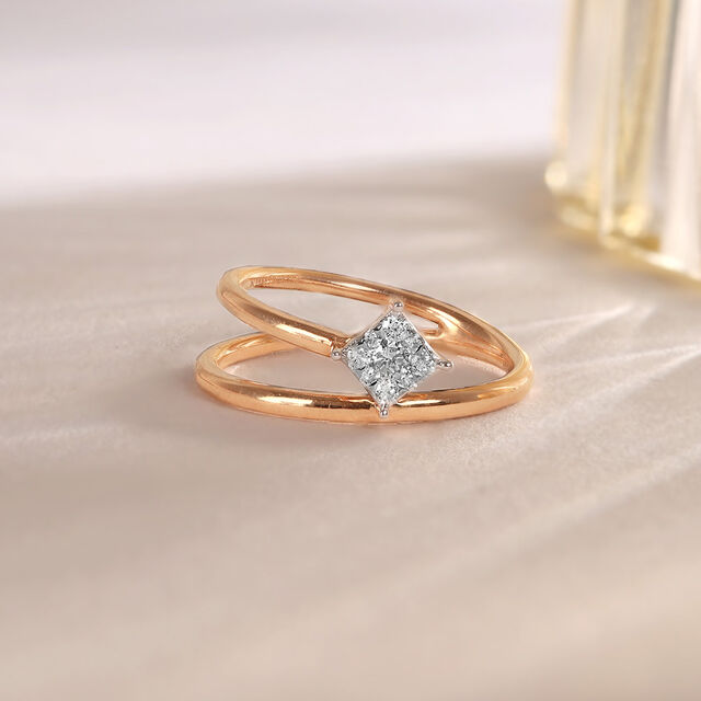 Sleek Chic Gold & Diamond Finger Ring,,hi-res image number null