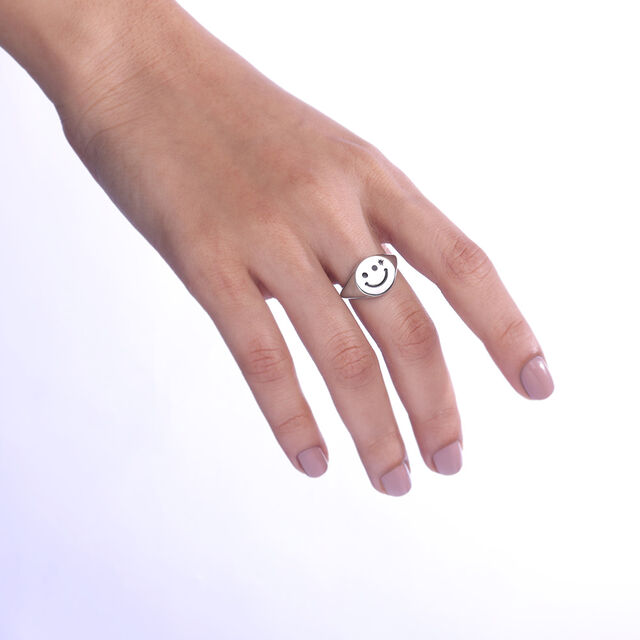 Starlit Wink Silver Ring,,hi-res image number null