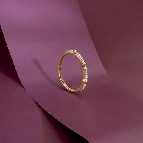 Facet Line Diamond Ring