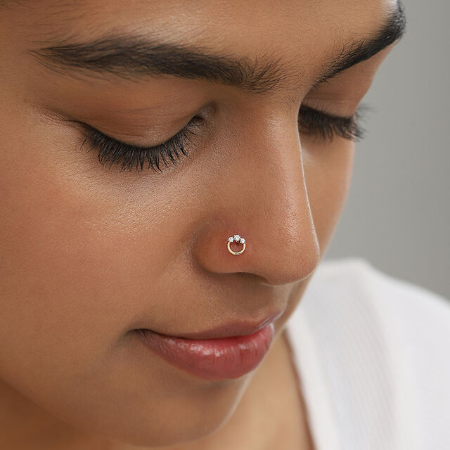 Radiant Circle Gold and Diamond Nose Pin,,hi-res image number null