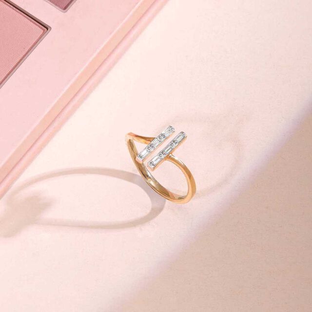 Sleek Blink Diamond Ring,,hi-res image number null