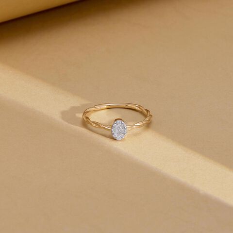 Twisted Halo Diamond Ring