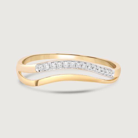 Curvy Shine Diamond Ring