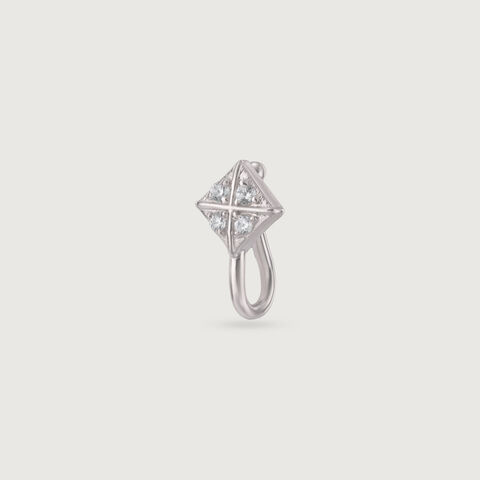 Peppy Chic Silver Nose Pin