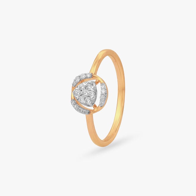 Halo Cluster Diamond Ring,,hi-res image number null
