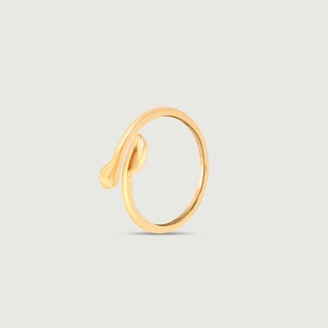 Edgy Fluid Gold Ring